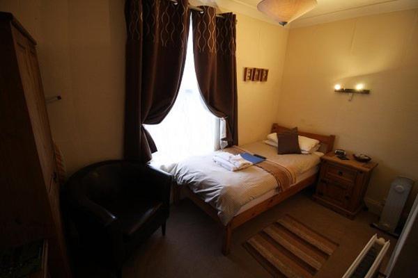The Lodge Swindon Exterior foto